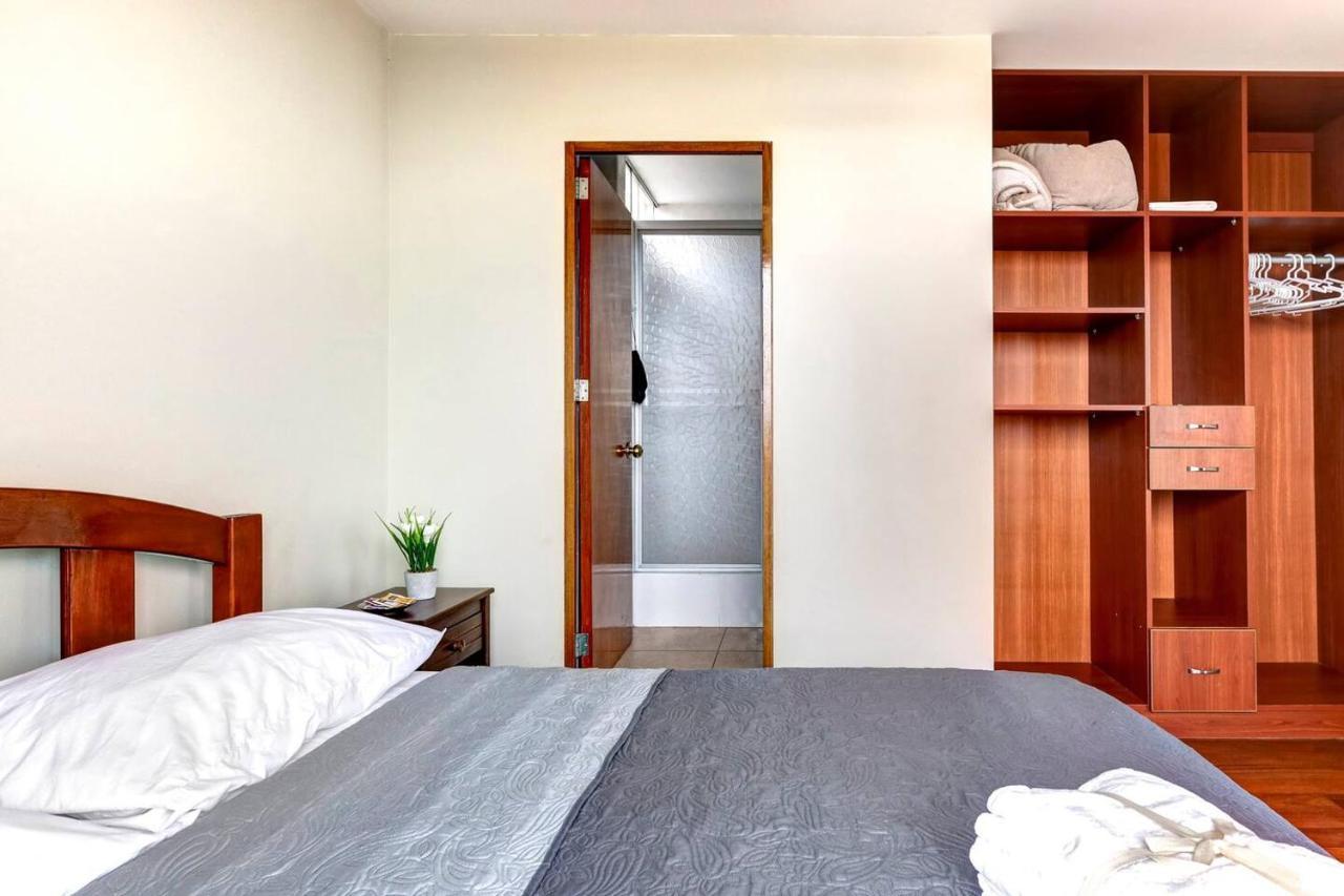 Apartamentos Estela En Alameda Colonial - 5Km Aeropuerto Jorge Chavez 리마 외부 사진