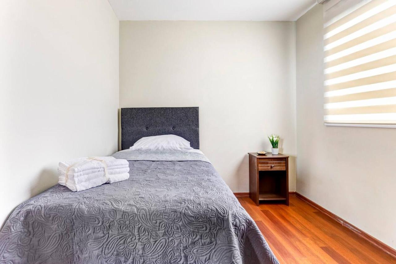 Apartamentos Estela En Alameda Colonial - 5Km Aeropuerto Jorge Chavez 리마 외부 사진