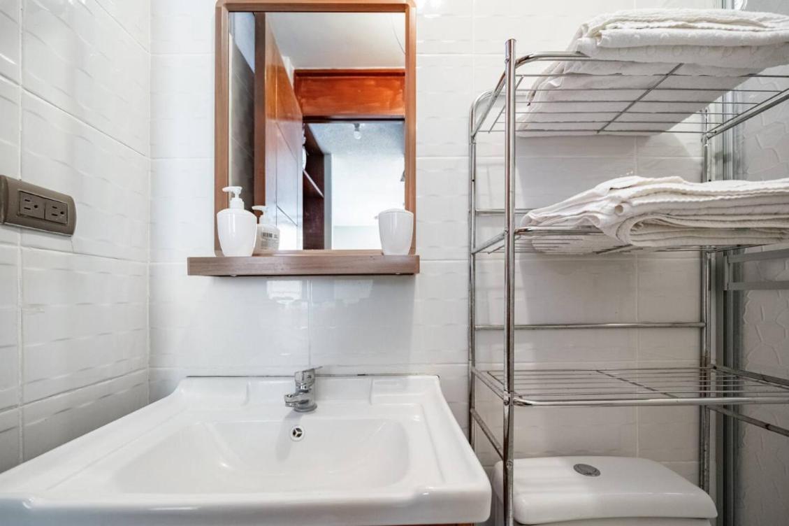 Apartamentos Estela En Alameda Colonial - 5Km Aeropuerto Jorge Chavez 리마 외부 사진