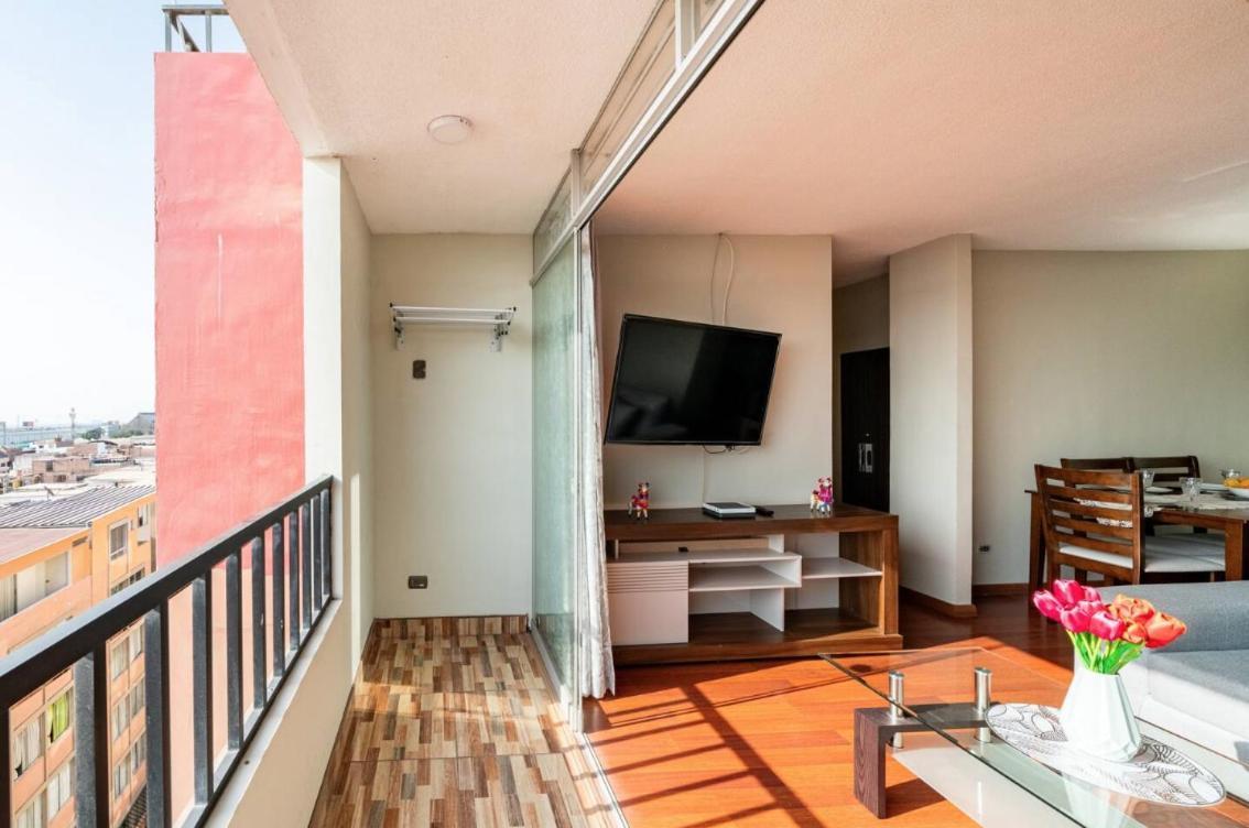 Apartamentos Estela En Alameda Colonial - 5Km Aeropuerto Jorge Chavez 리마 외부 사진