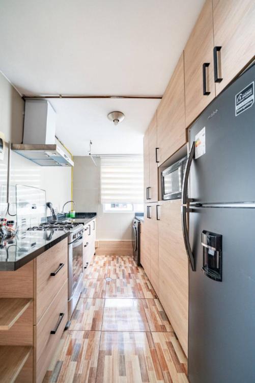 Apartamentos Estela En Alameda Colonial - 5Km Aeropuerto Jorge Chavez 리마 외부 사진