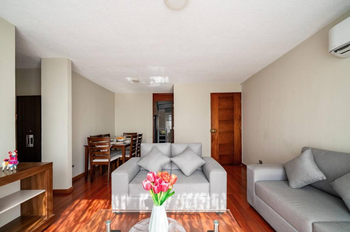 Apartamentos Estela En Alameda Colonial - 5Km Aeropuerto Jorge Chavez 리마 외부 사진